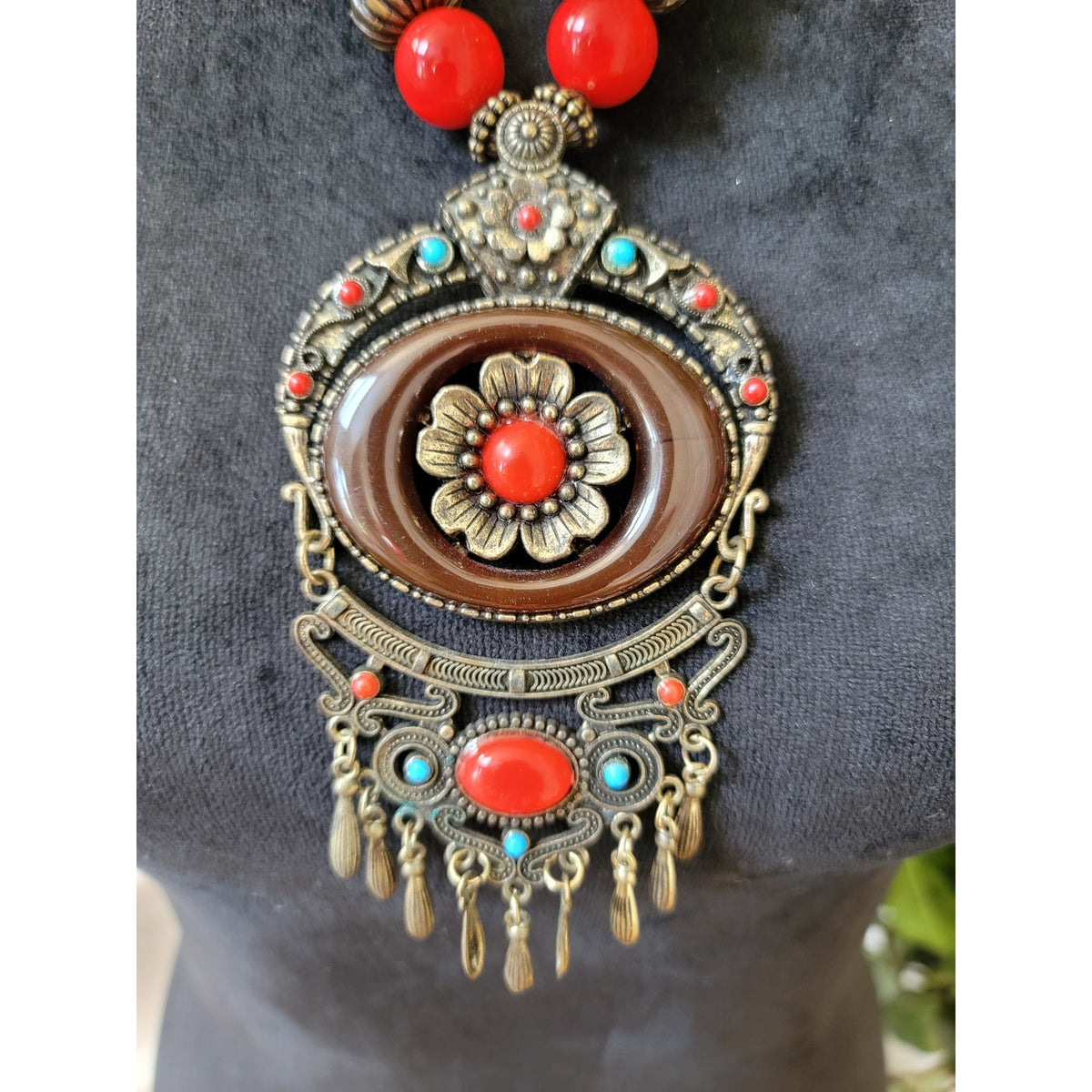 Women's Bohemian Antique Brass Statement Necklace With Lobster Clasp Red Beads