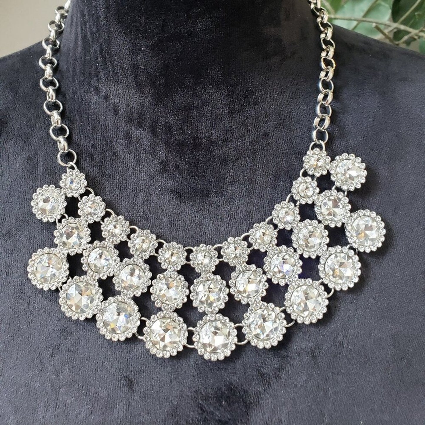 Womens Fashion Clear Crystal Silver Tone Rolo Chain Necklace with Lobster Clasp