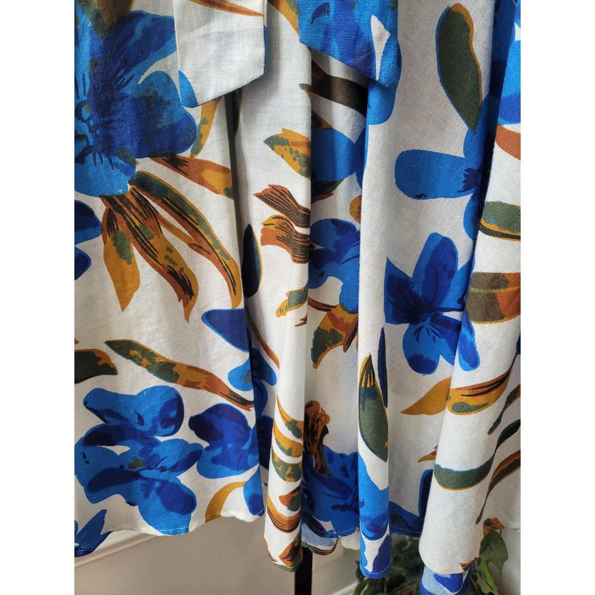 Flint & Moss A-Line Skirt Women's Medium Multicolor Floral Tie Belt Curved Hem