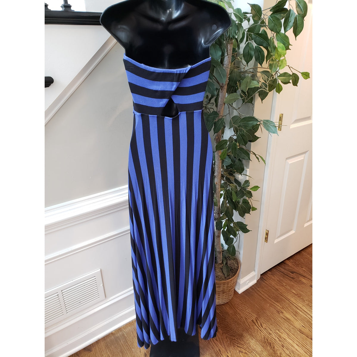 Women's Long Maxi Dress XS Black & Blue Stripped Tube Stretch Off The Shoulder