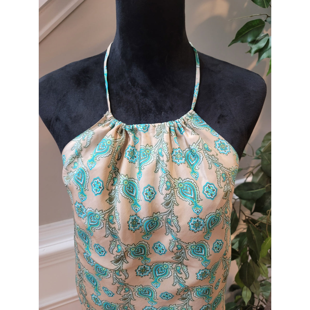 Gap Halter Top Women's SZ XL Turquoise Beige Paisley Printed Open Back Blouse