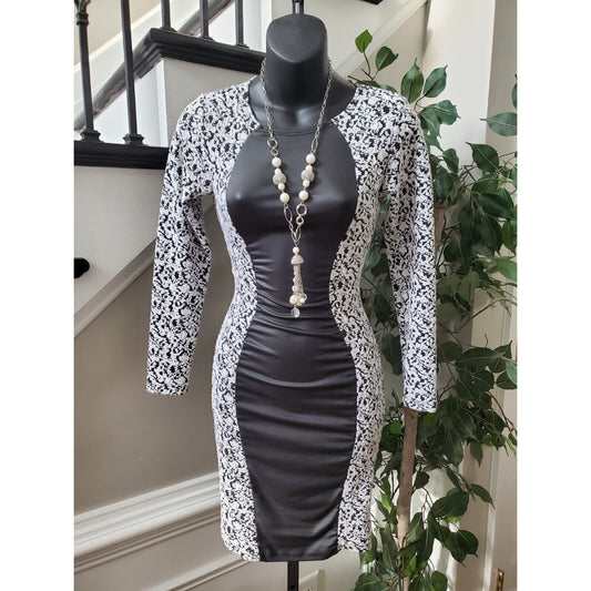 Good Time Women's White Black Rayon Round Neck Long Sleeve Knee Length Dress S