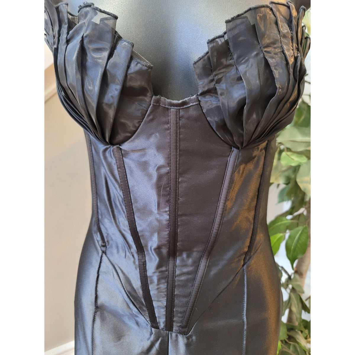 PrettyLittleThing Strapless Satin Jumpsuit Women's US 4 Black 100% Polyester