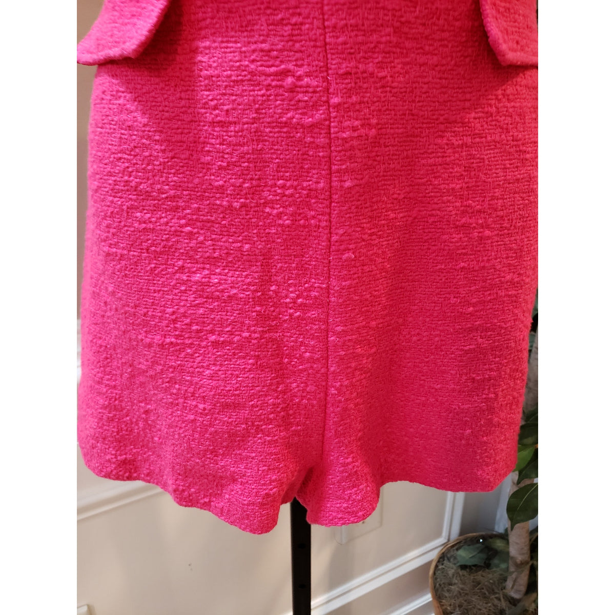 Zara Pink Textured V-Neck Romper Size M Sleeveless Shorts Dressy