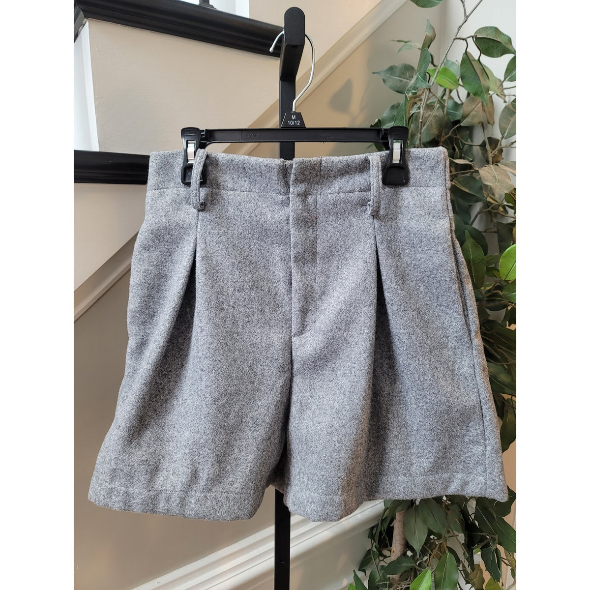 Shein Tweed Shorts Women's Size 4 Gray Textured Heather Elastic Back Belt Loops