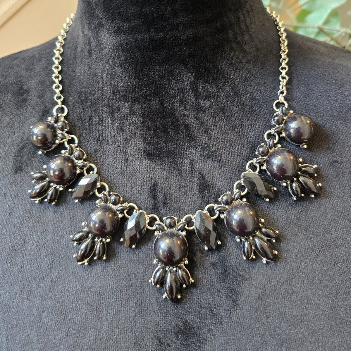 Womens Black Rhinestone Faceted Beaded Necklace Jewelry with Lobster Clasp