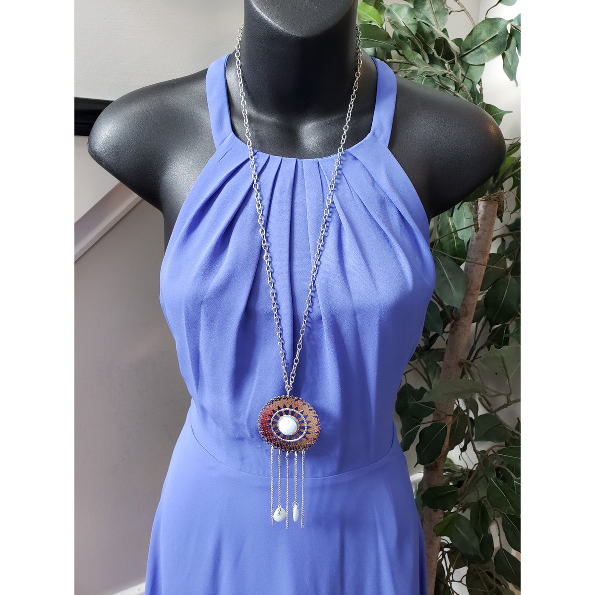 Express Knee Length Dress Women's Size 8 Blue Sleeveless Pleated Keyhole Back