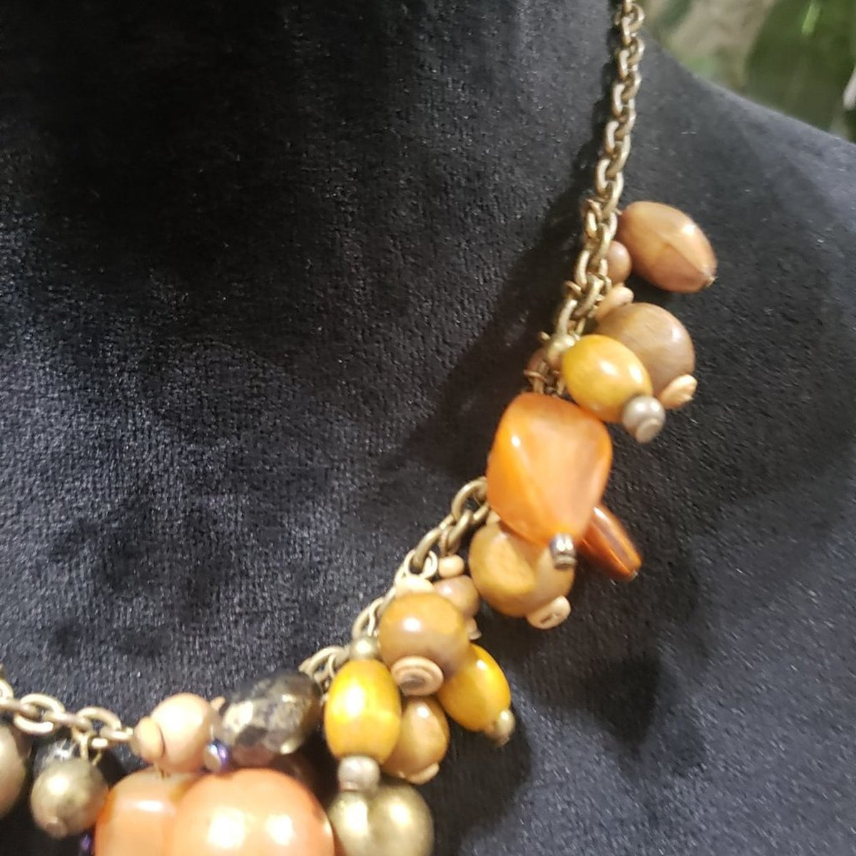 Womens Fashion Gold Tone Chain Multicolor Beaded Necklace with Lobster Clasp