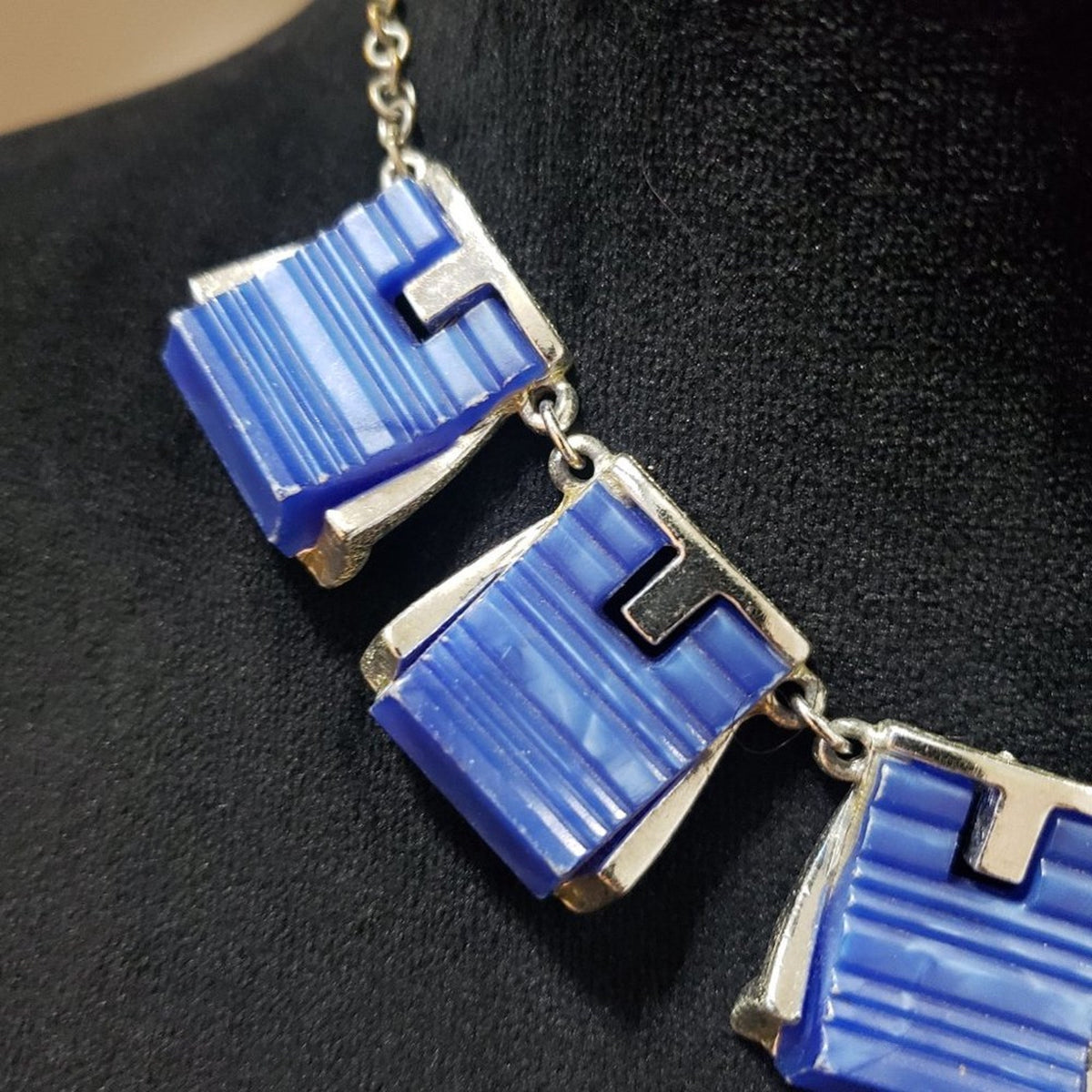 Women Fashion Gold & Blue Tone Geometric Shape Link Chain Choker Necklace