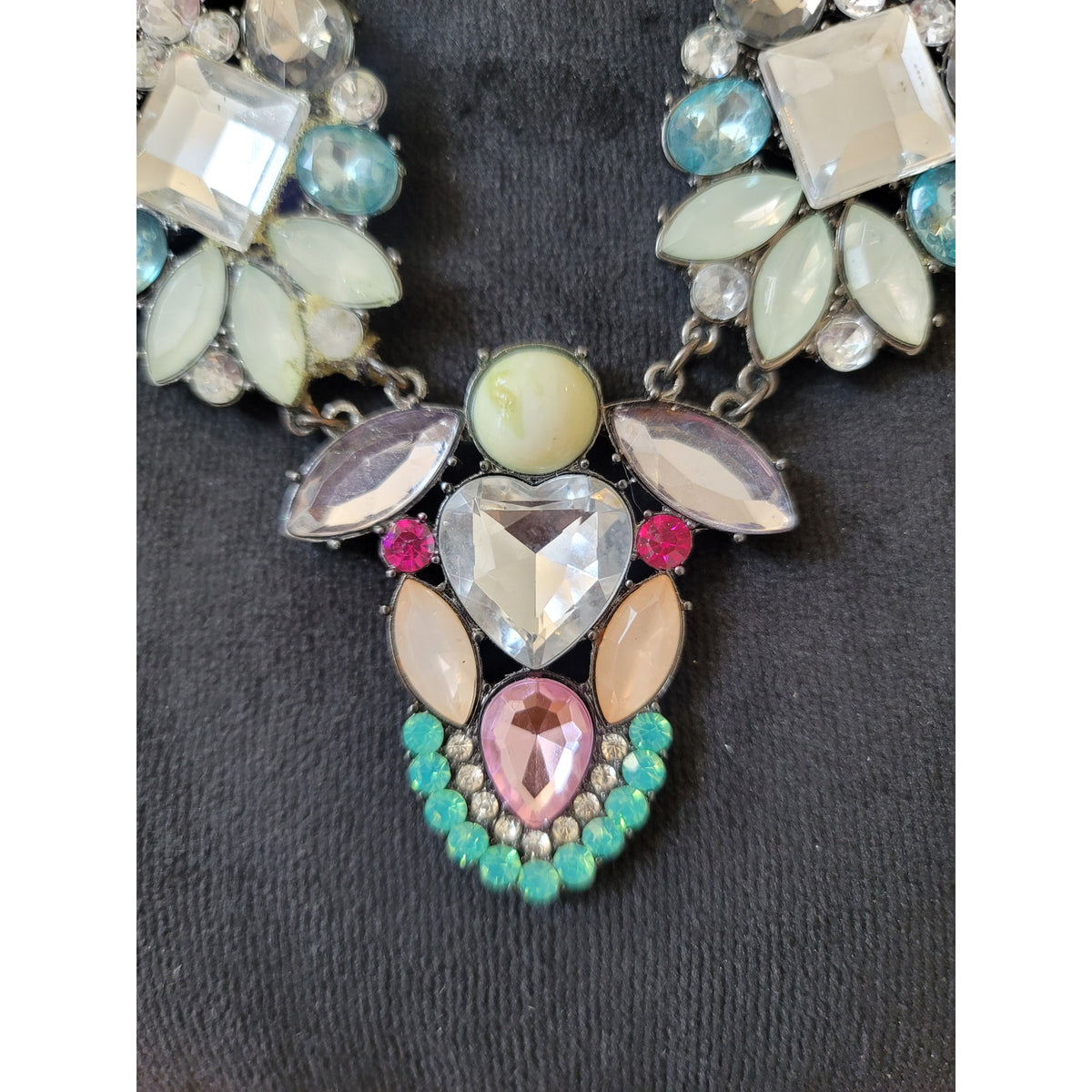 Women's Statement Crystal Rhinestone Bib Necklace With Lobster Clasp Jewelry