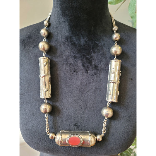 Women's Tribal Silver Necklace With Red Stone Pendant And Hook Lock Jewelry
