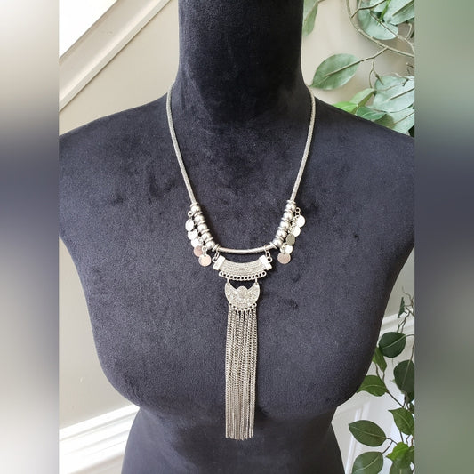 Aldo Women Fashion Silver Tone Fringe Tassel Pendant Necklace with Lobster Clasp