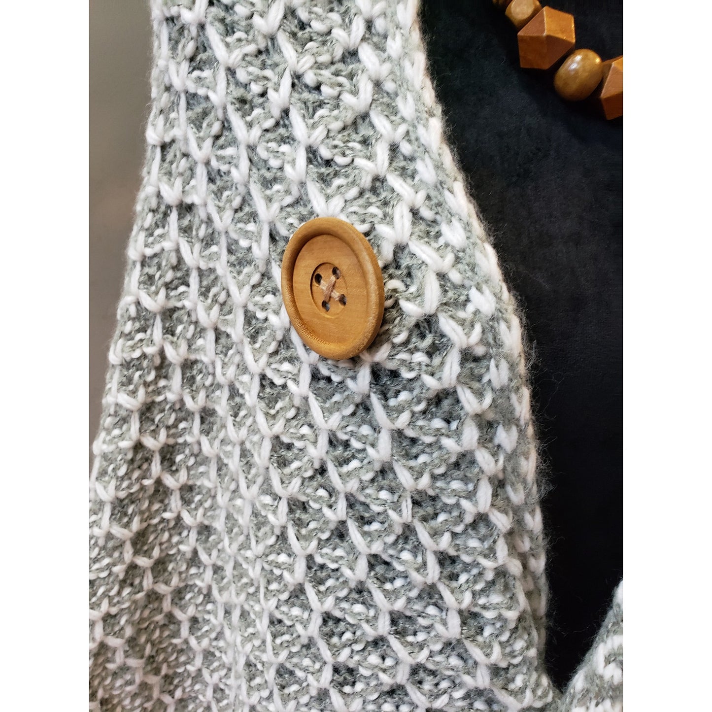 Simply Noelle Poncho Cardigan Womens Gray Knit Two Button Front Asymmetrical