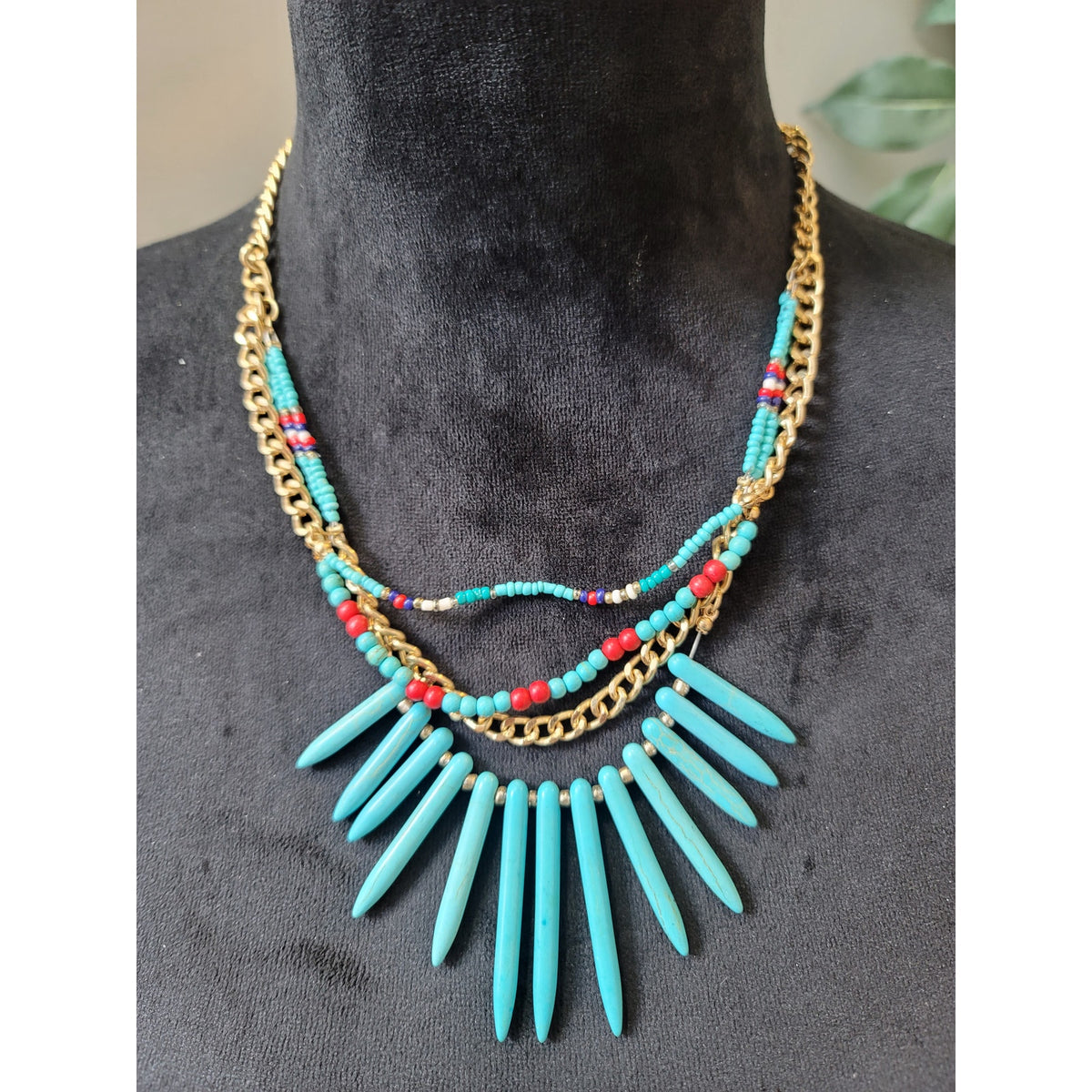 Women's Multilayer Beaded Spike Necklace With Gold Chain And Lobster Clasp