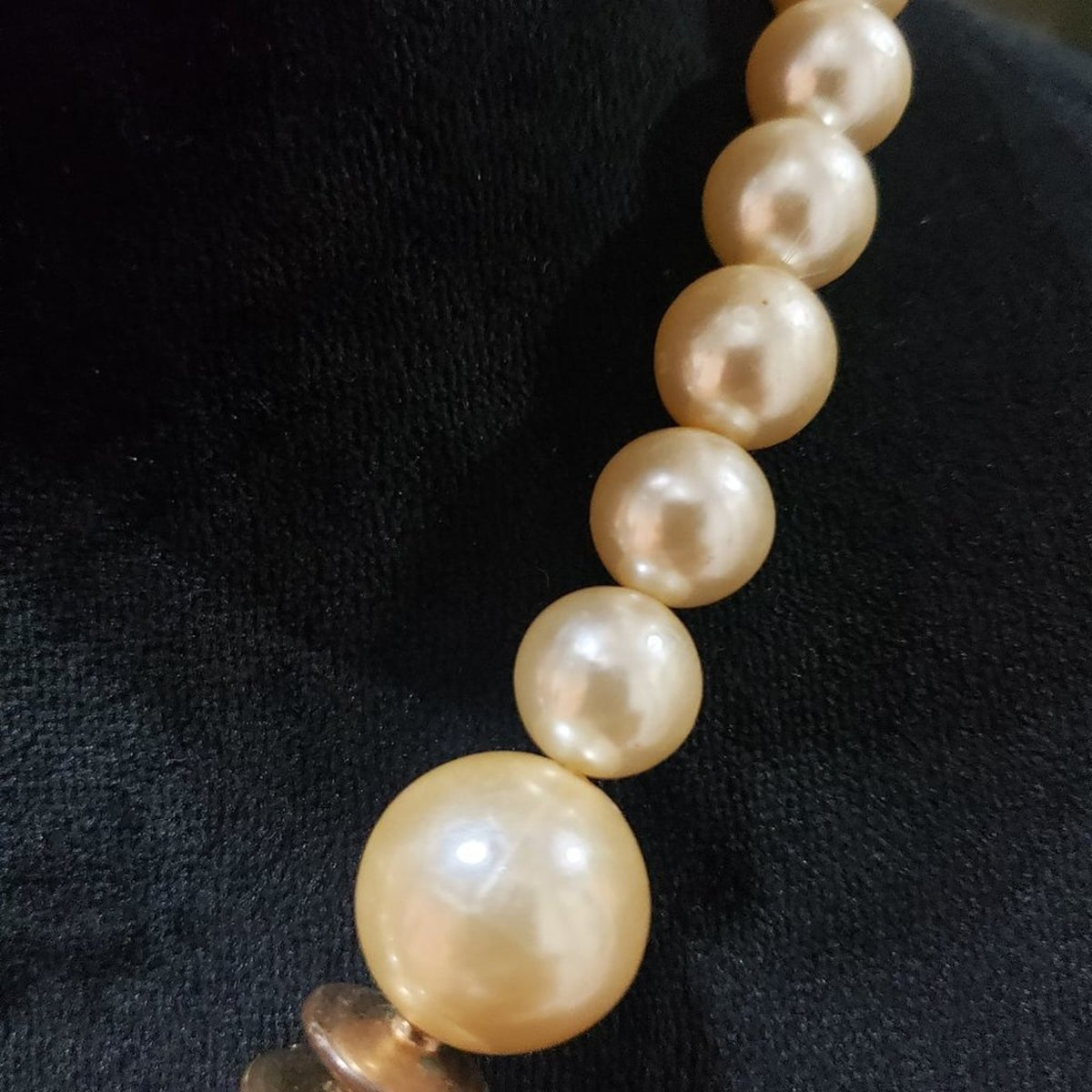 Women Fashion Elegant Faux Pearl Beaded Choker Necklace with Lobster Clasp