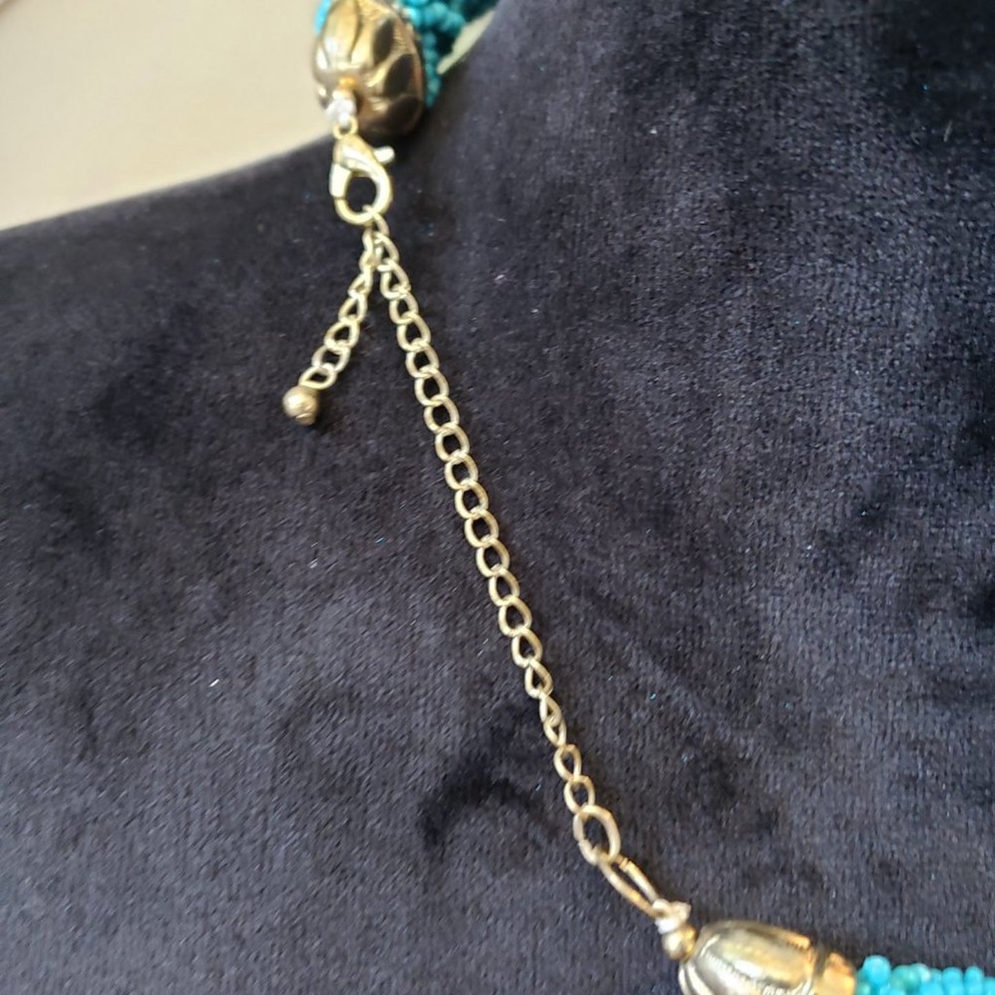 Womens Fashion Turquoise Choker Small Beaded Collar Necklace with Lobster Clasp