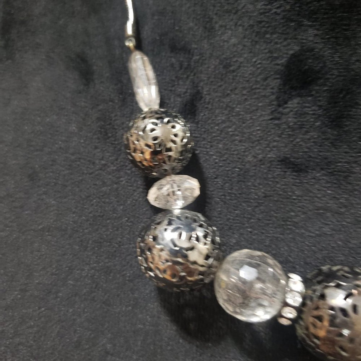 Nine West Chunky Silver Tone Filigree Look Ball Clear Rhinestone Collar Necklace