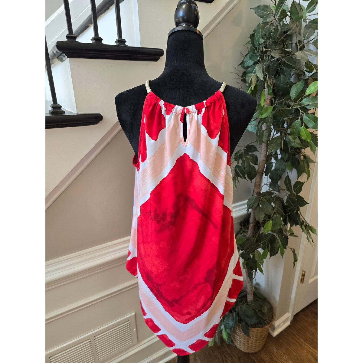Alfani Halter Dress Woman SZ 0X Coral Red Abstract Back Keyhole Handkerchief Hem
