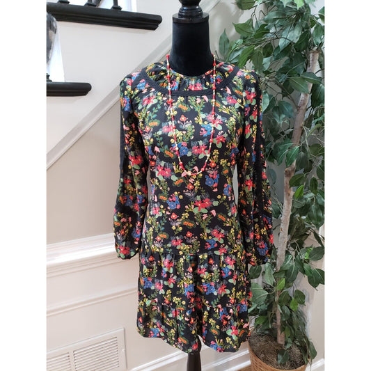 Time & Tru Women's Black Polyester Crew Neck Long Sleeve Knee Length Dress Small
