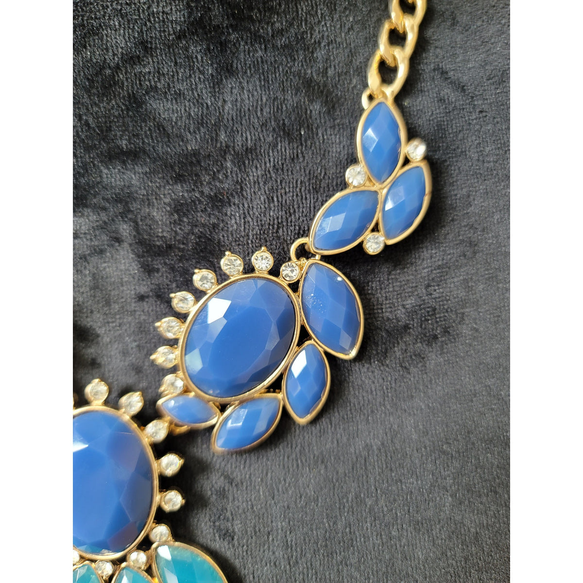 Women Blue and Turquoise Statement Necklace and Earrings Set with Crystal Accent