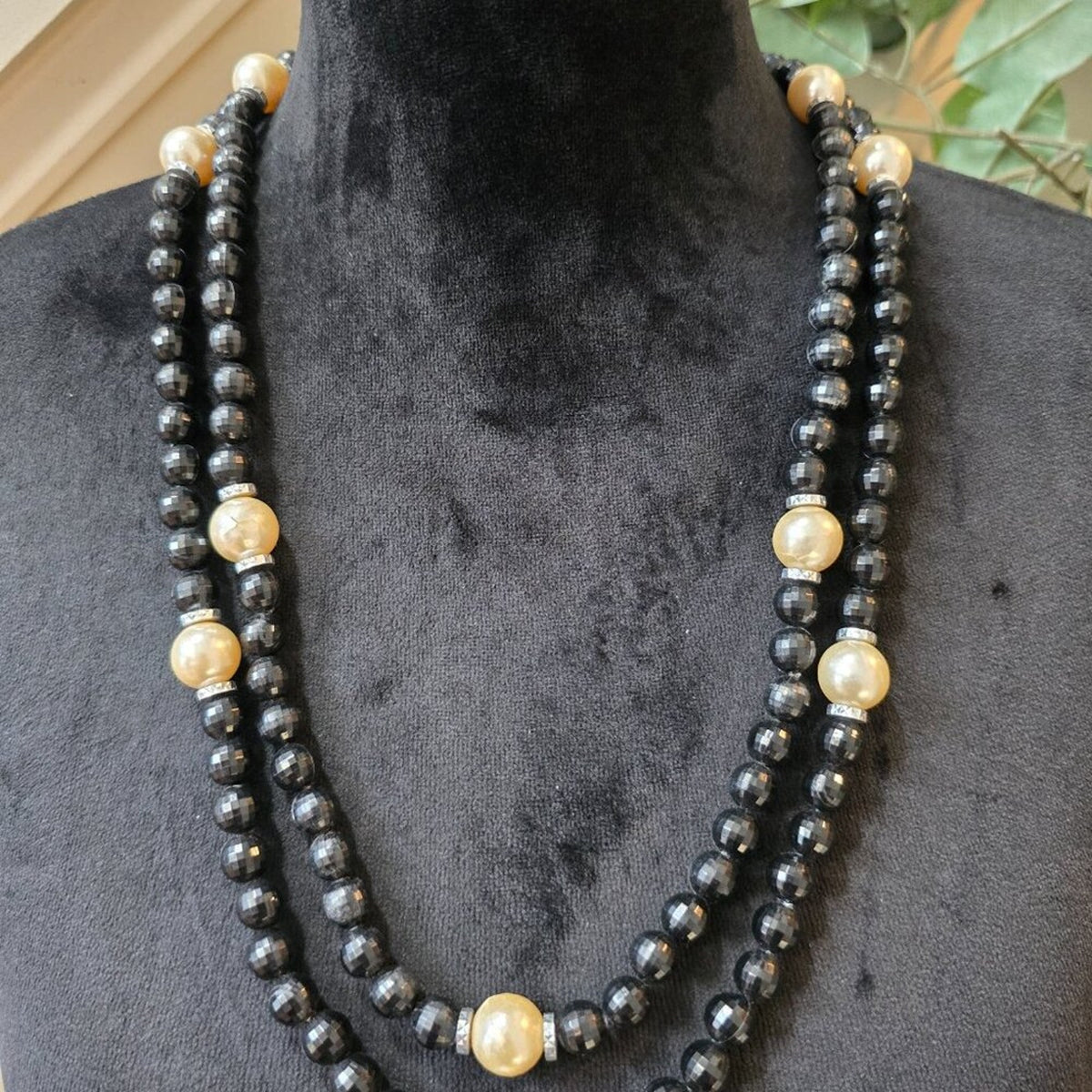 Womens Fashion White Faux Seed & Black Seed Pearls Two Strand Necklace Jewelry