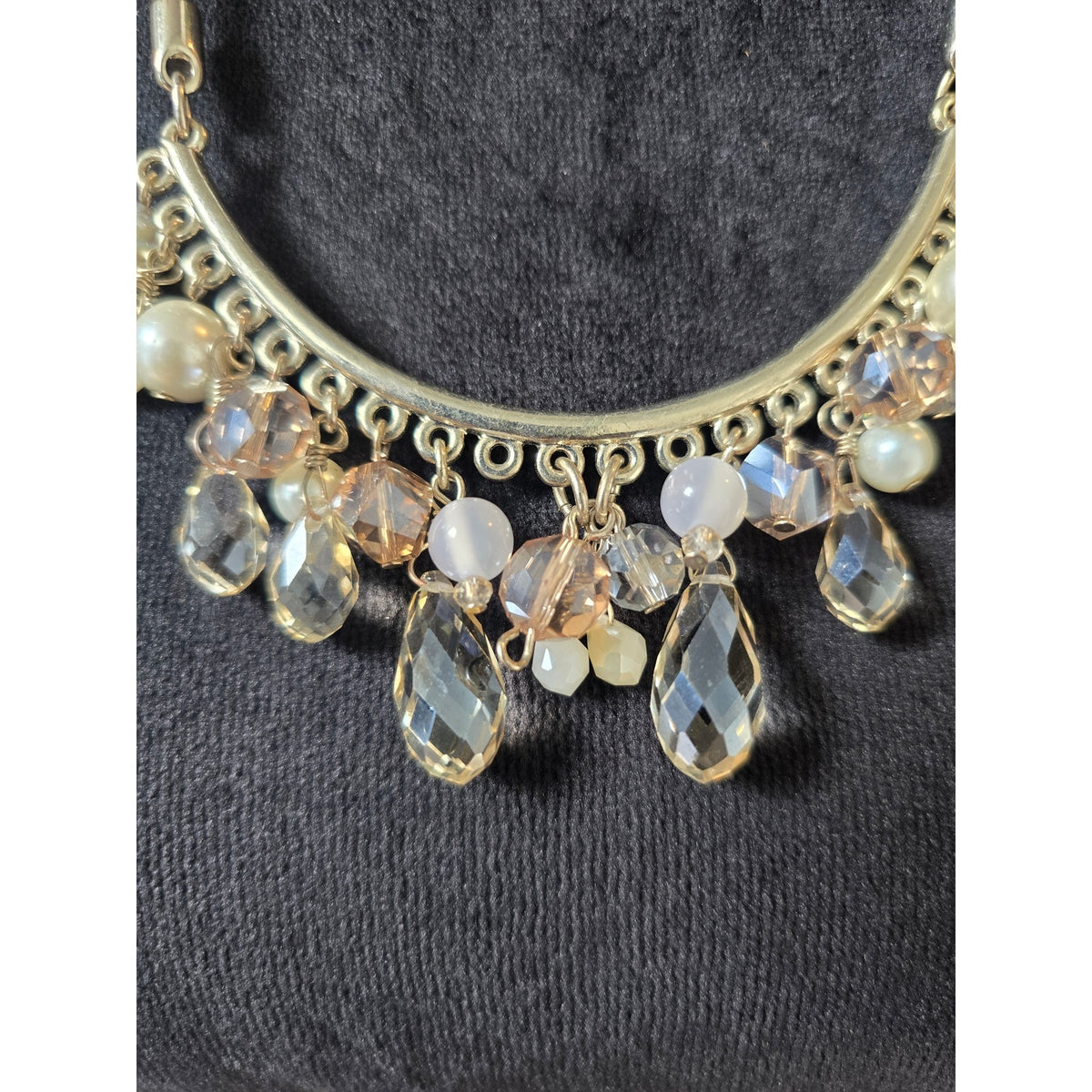 White House Black Market Gold Tone Champagne Crystal Teardrop Beaded Necklace