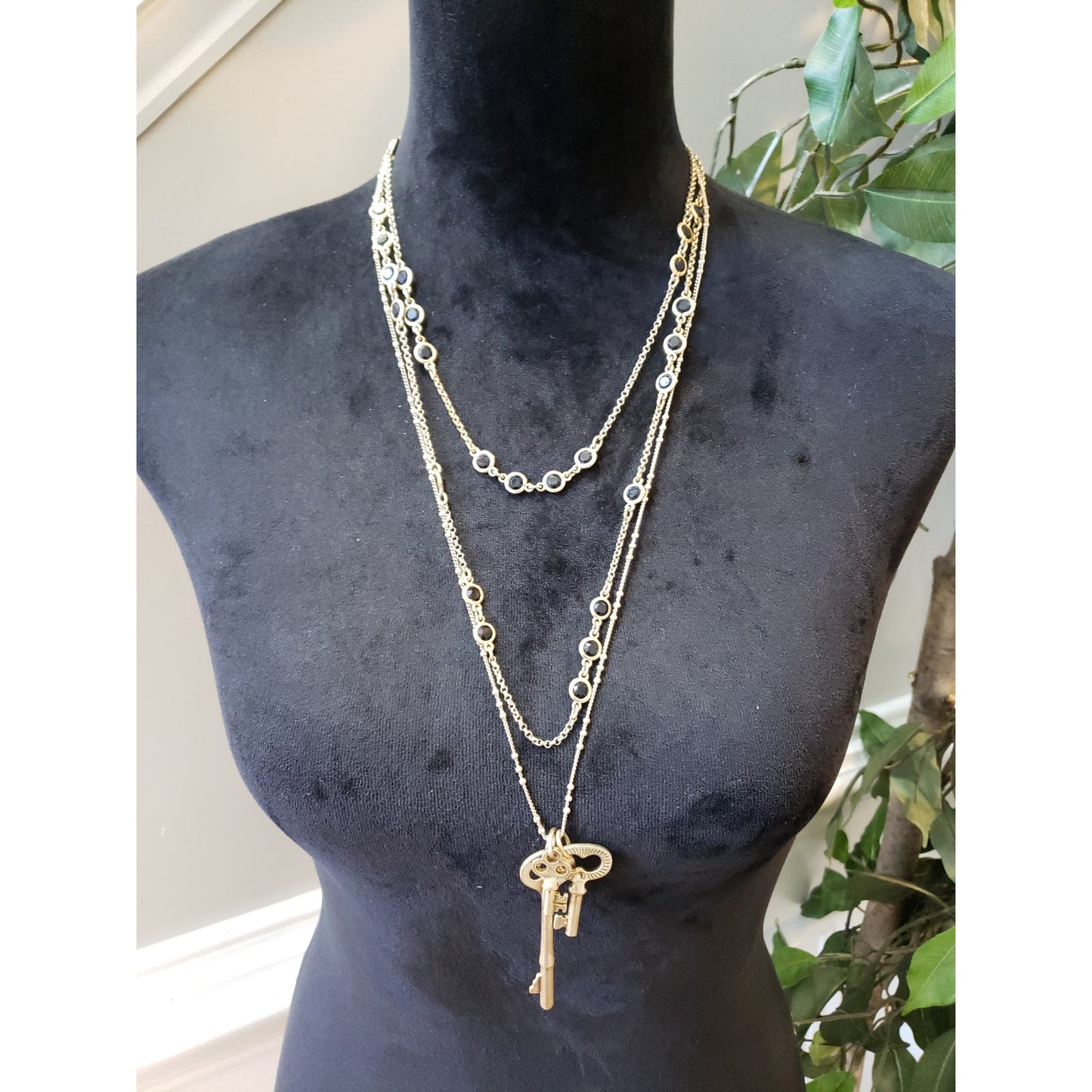 Women's Gold Tone Layered Necklace Black Crystal Key Pendant Vintage Style