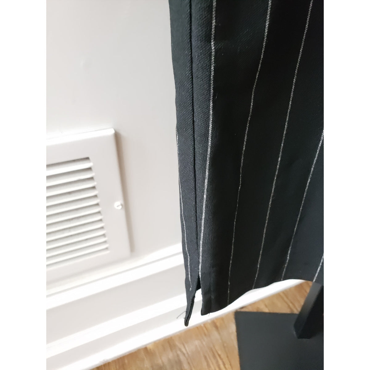 CATO Pants Womens Size 24W Black White Striped Slim Fit High Rise Ankle Slit