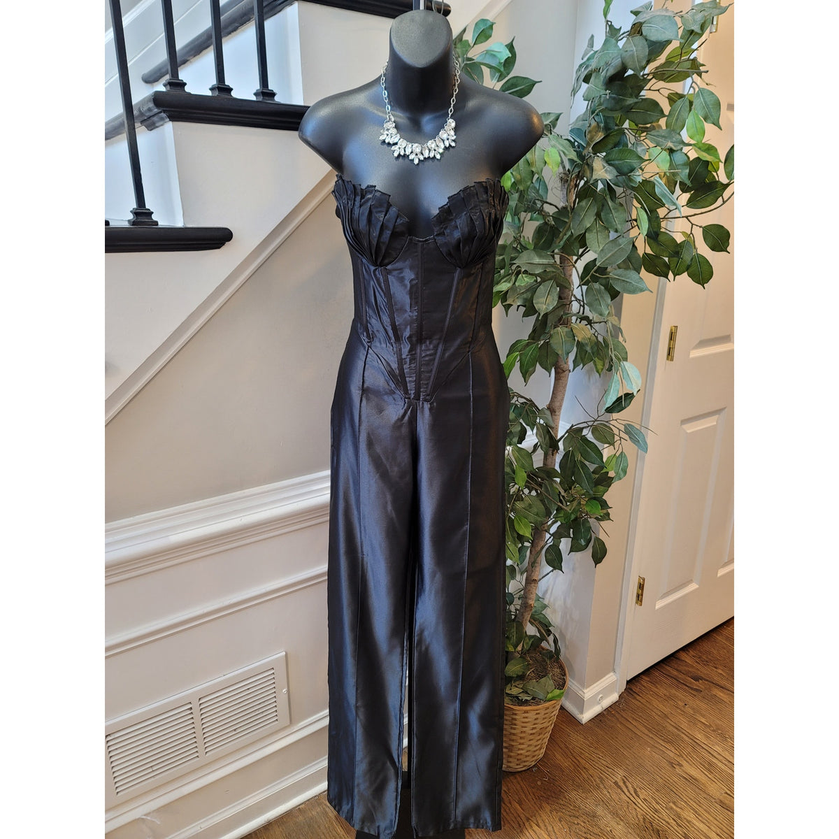 PrettyLittleThing Strapless Satin Jumpsuit Women's US 4 Black 100% Polyester