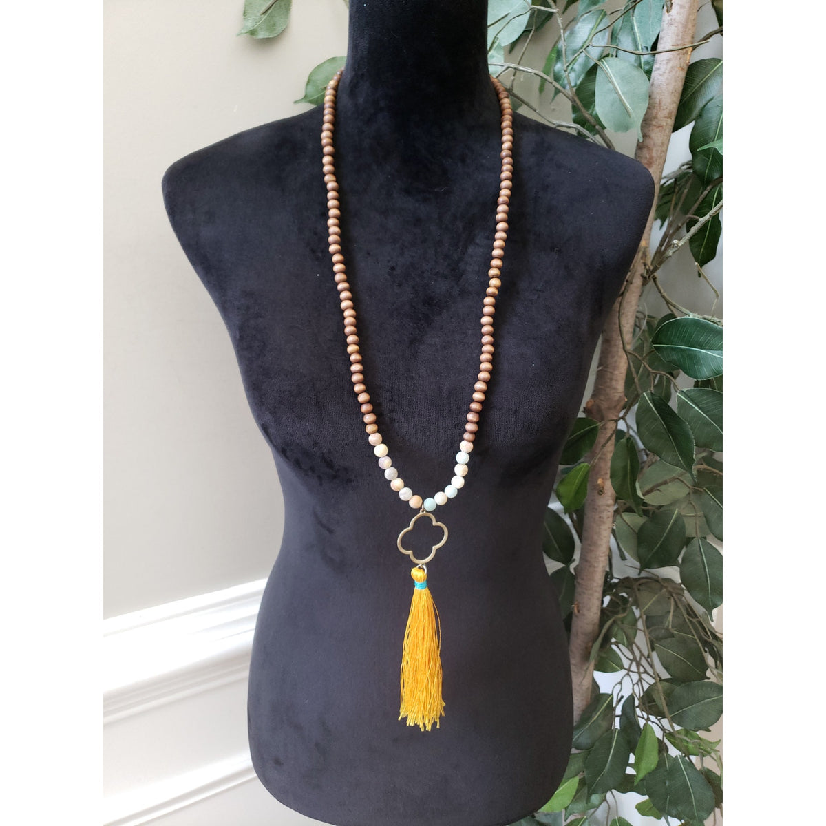 Womens Fashion Jasper Wooden Beads Chain Yellow Tassel Lariat Necklace Jewelry