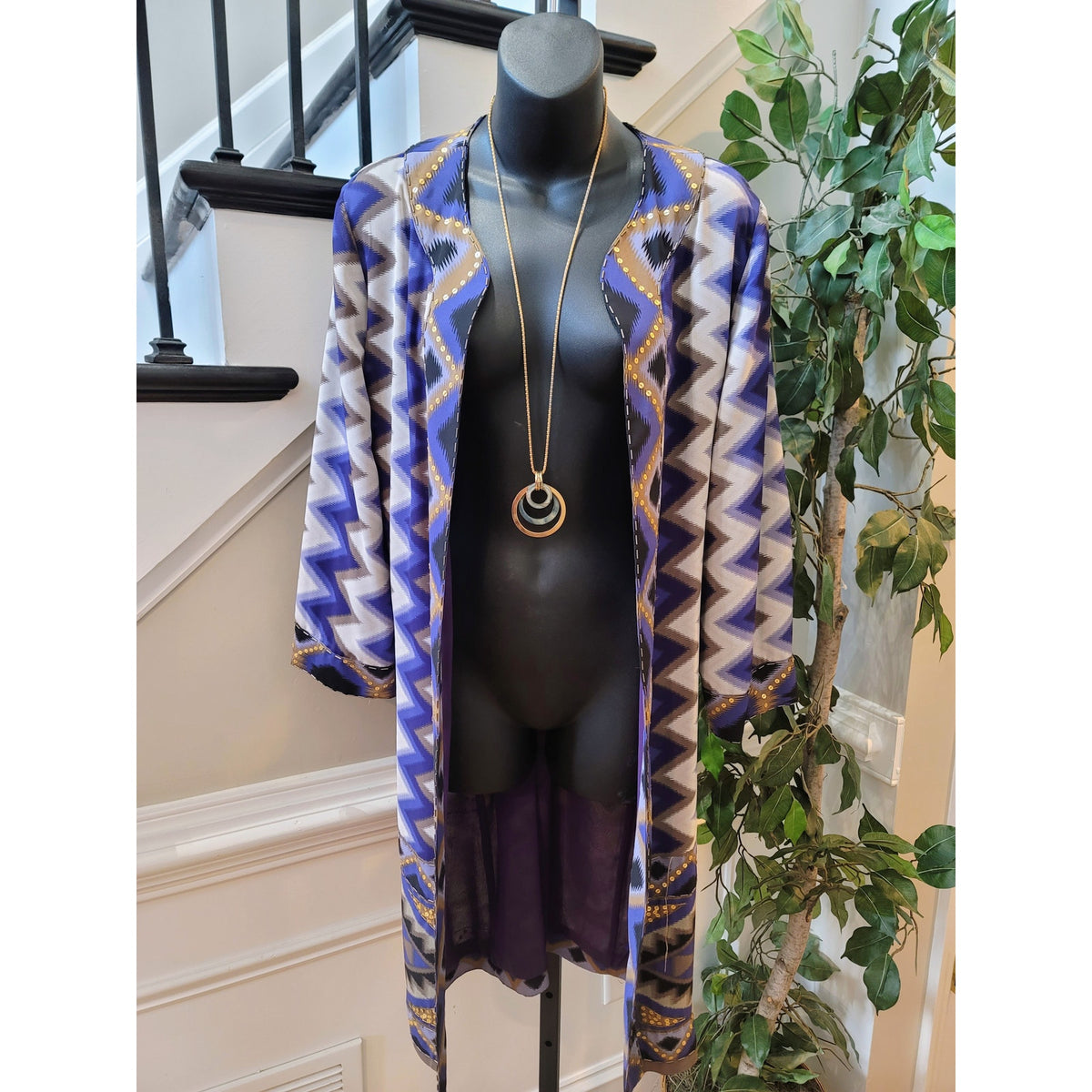 Chico's Cardigan Jacket Womens SZ 1/M Mullticolor Chevron Fully Lined Open Front