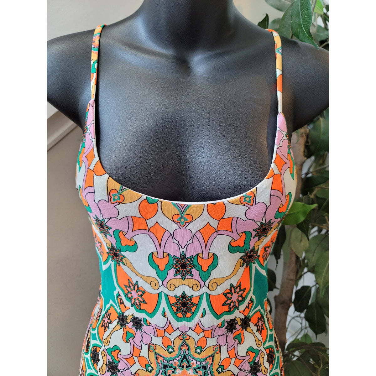 Fashion Nova Kaleidoscope Days Dress Women's Medium Multi Floral Scoop Casual
