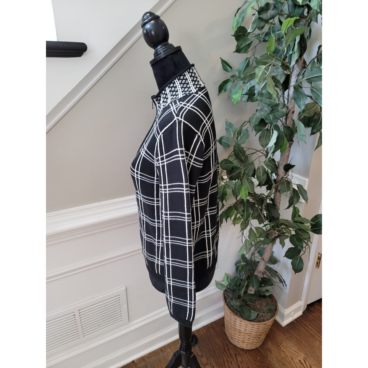 Talbots Cardigan Jacket Women's Small Black Plaid Full Zip Mock Neck Ribbed Hem