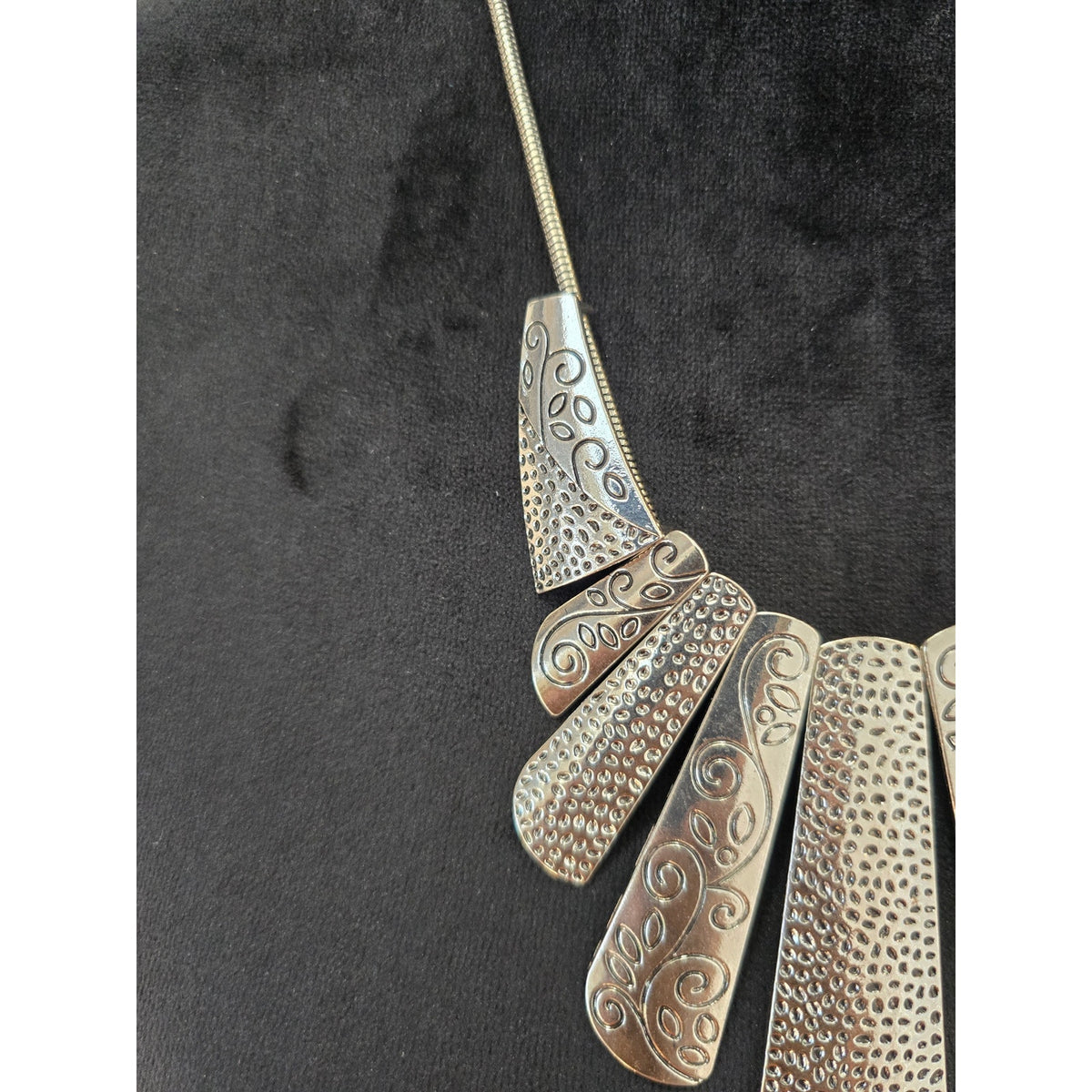 Silver Scroll Tone Textured Fan Bib Statement Necklace