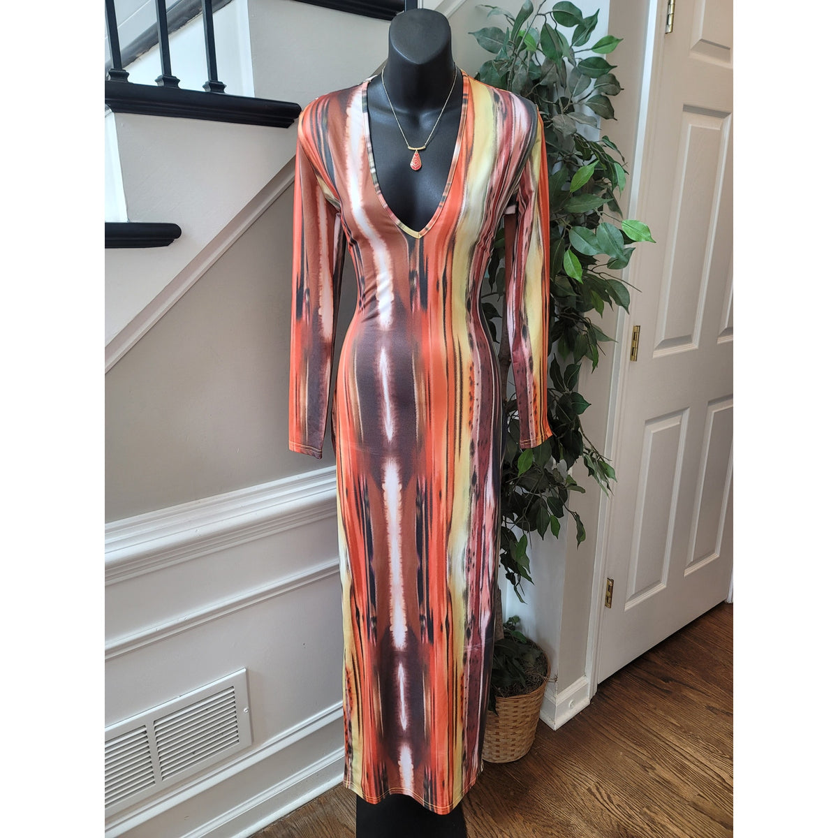 Maxi Dress Women's Size Large Multicolor Polyester Tie & Diye Long Sleeves