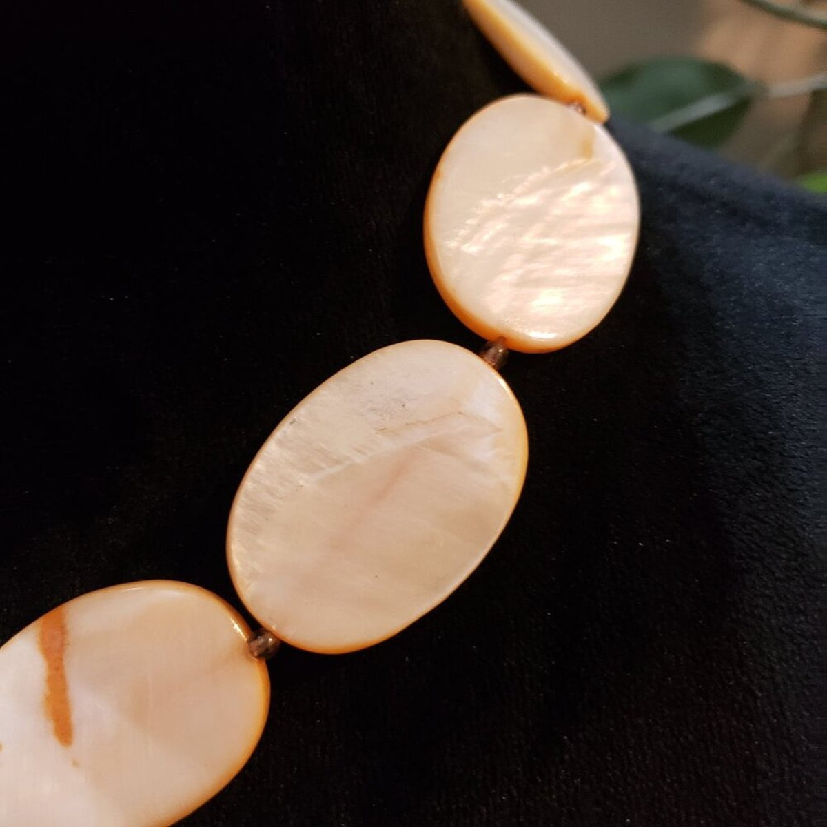 Womens Fashion BeigeBone Discs Beaded Necklace Jewelry with Toggle Clasp