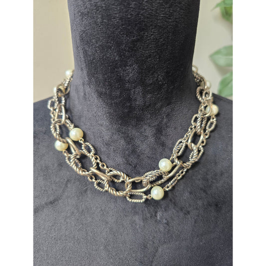 Women's Chunky Rope Chain Necklace With Faux Pearls And Toggle Ring Lock