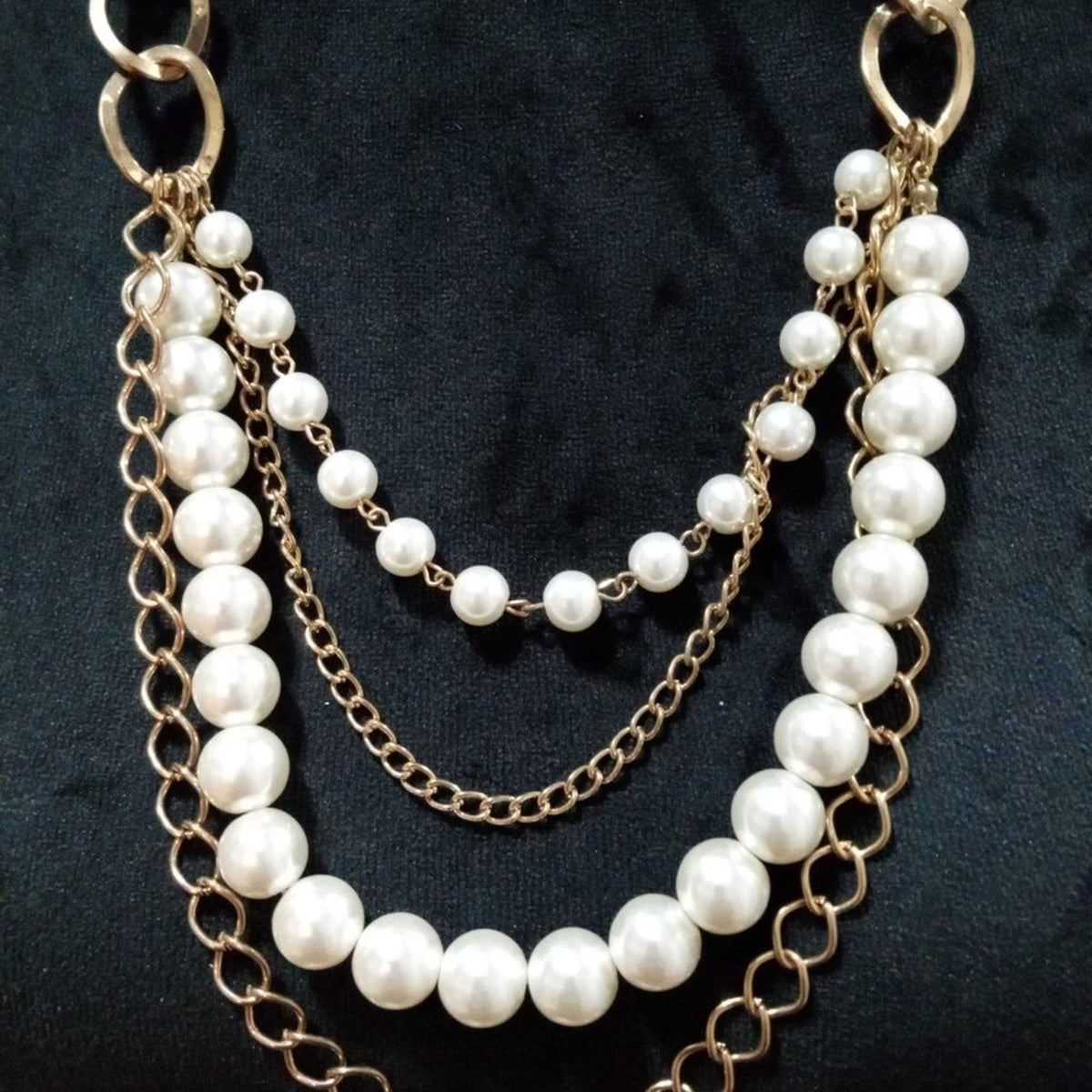 Women Fashion Chunky Freshwater Pearl Beaded Layered Necklace with Lobster Clasp