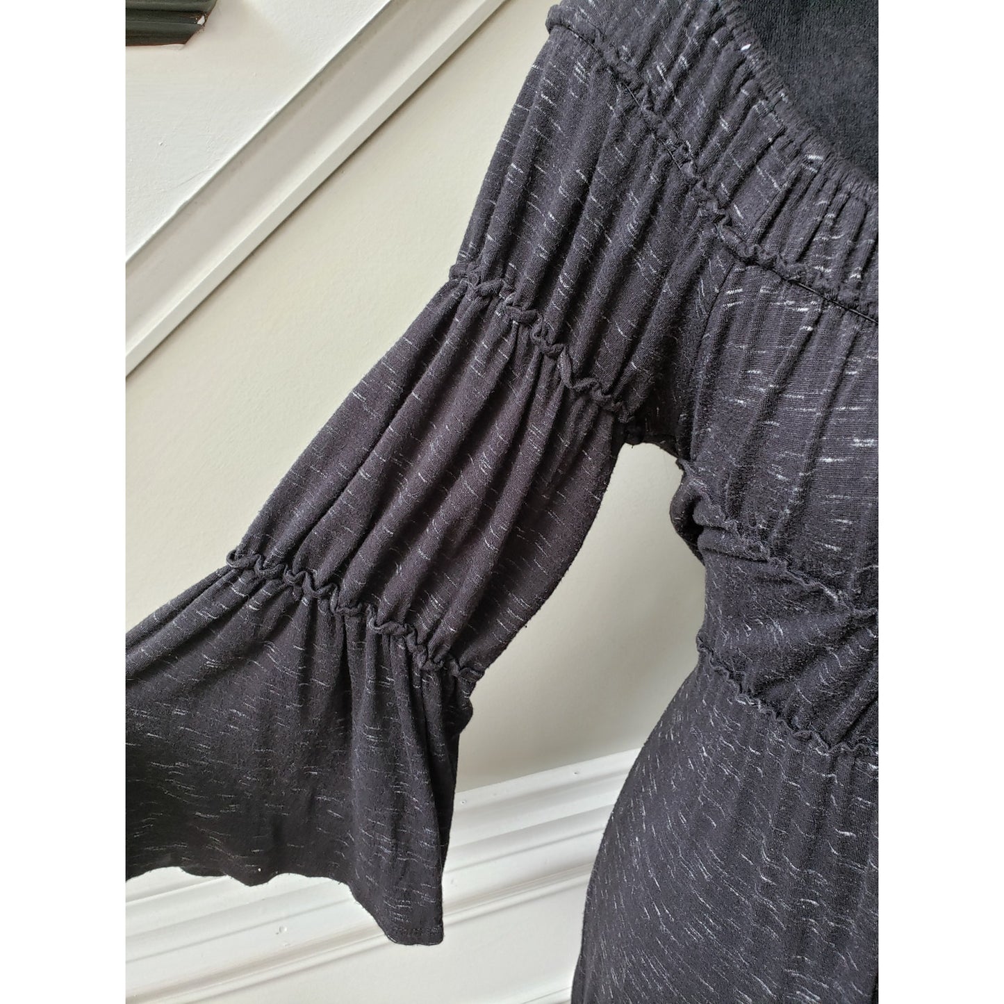 Max Studio Shift Dress Womens XS Black Stretch Ruched Knee Length Flared Sleeve