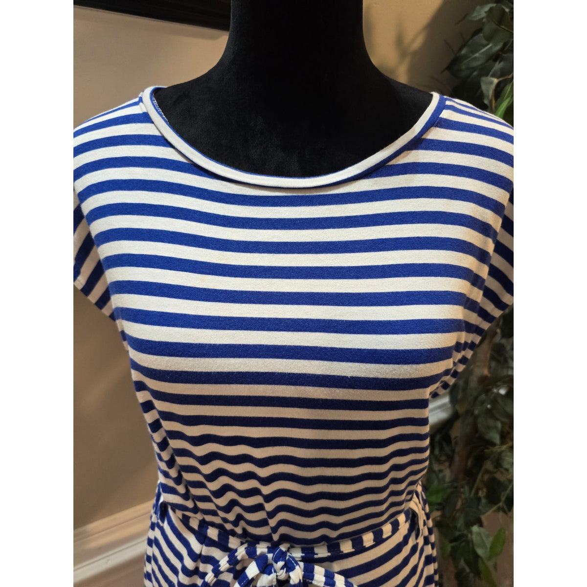 Sonoma Midi Dress Womens SZ 1X Blue/White Striped Tie-Waist Side Slit Round Neck