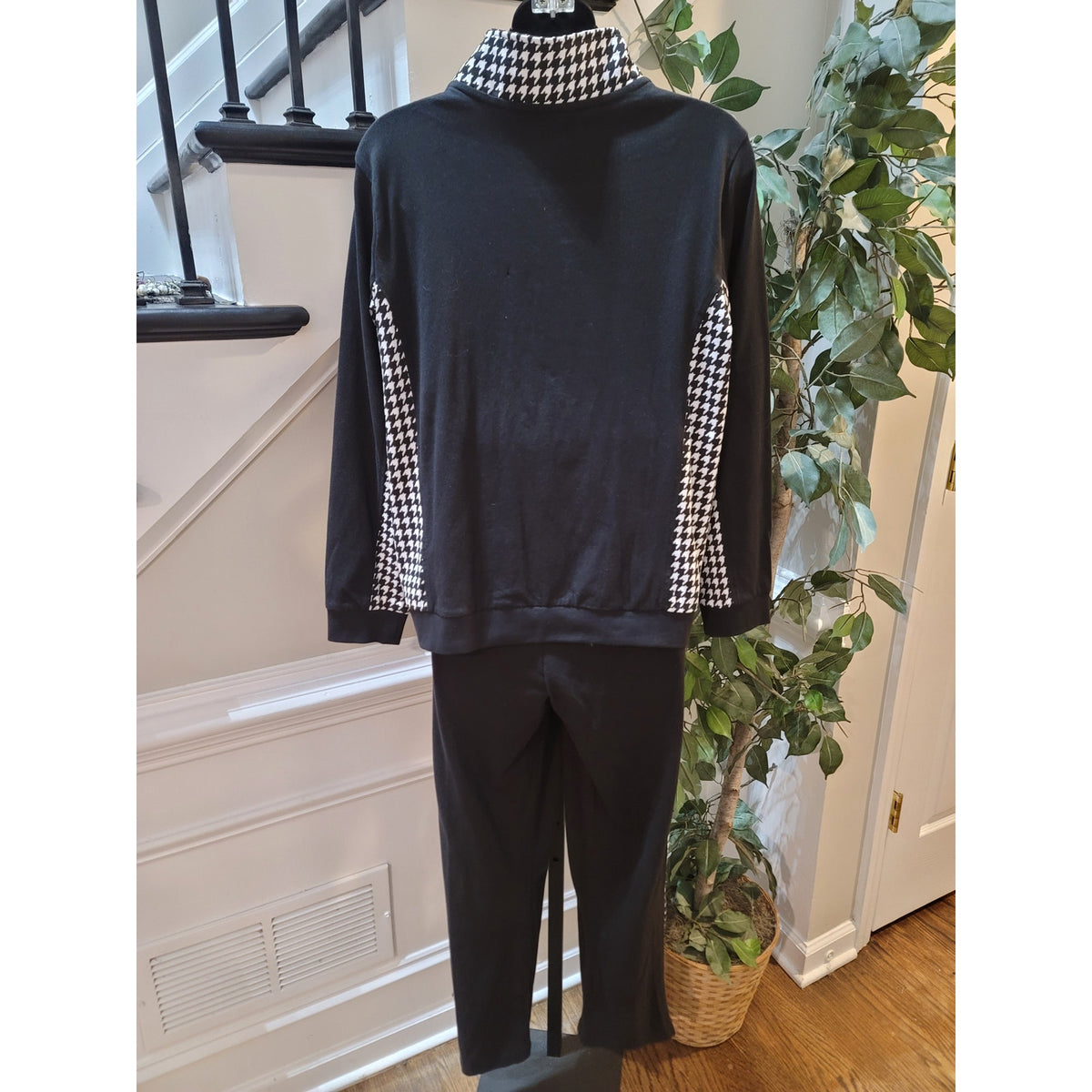 Anthony Richards tracksuit Set Womens Medium Black/White Houndstooth Full Zipper