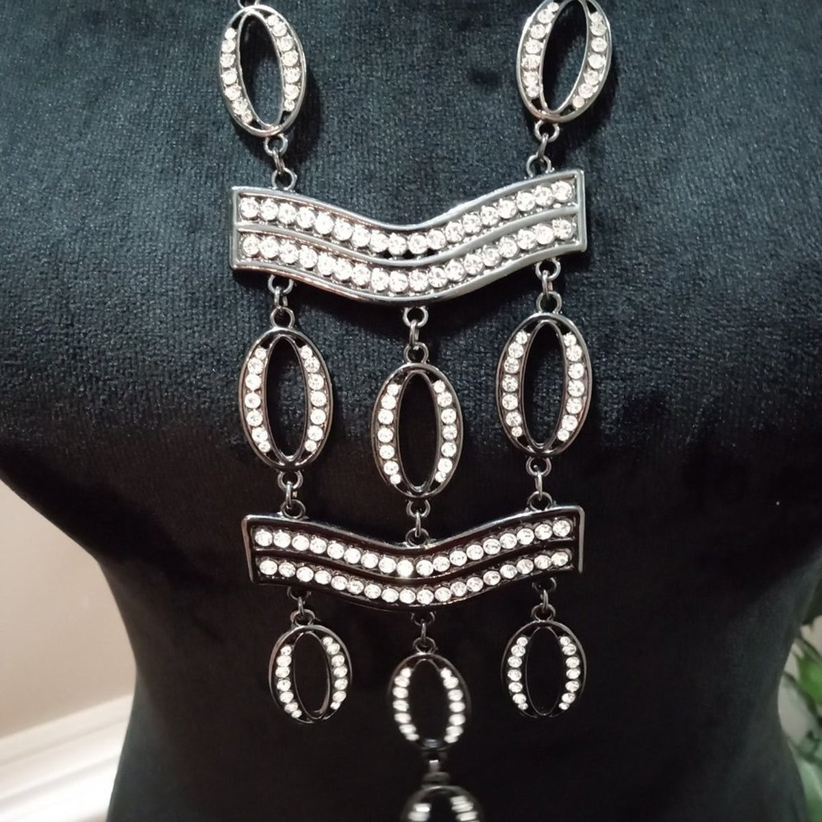 Chicos Womens Boho Style Faceted Clear Rhinestone Beaded Statement Bib Necklace