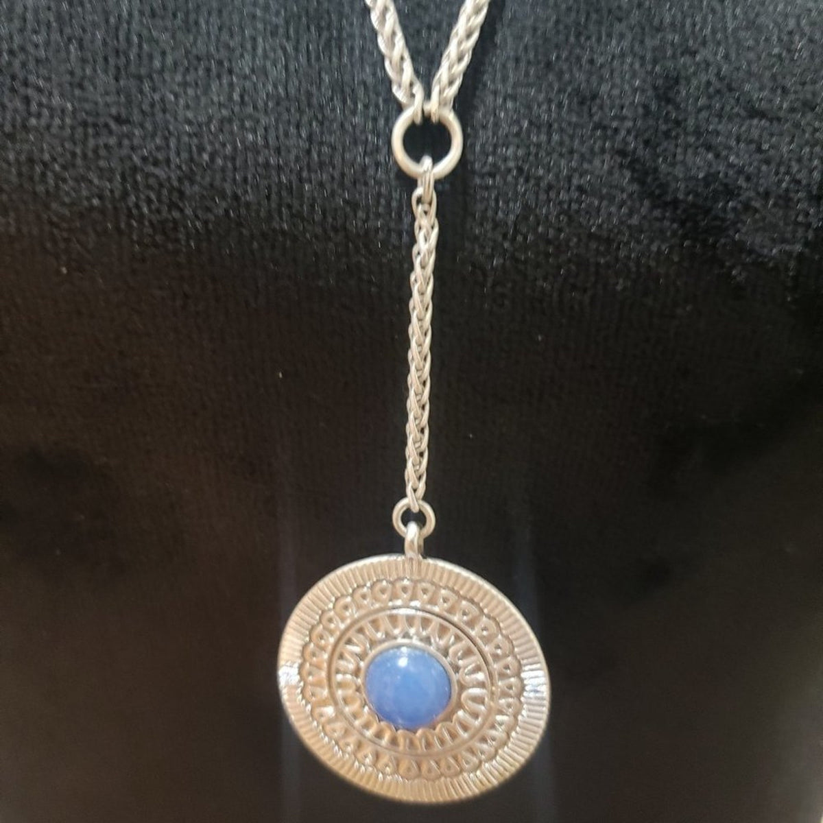 Womens Fashion Blue Glass Stone Semi Precious Silver Chain Pendant Necklace