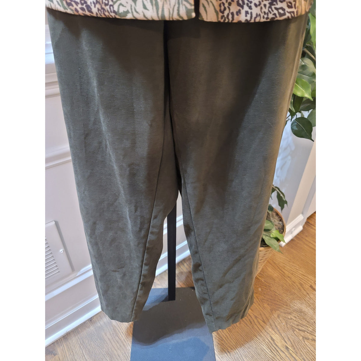 Helene Blake Co-Ord Set Women's Large Olive Green Animal Print Button Up Front