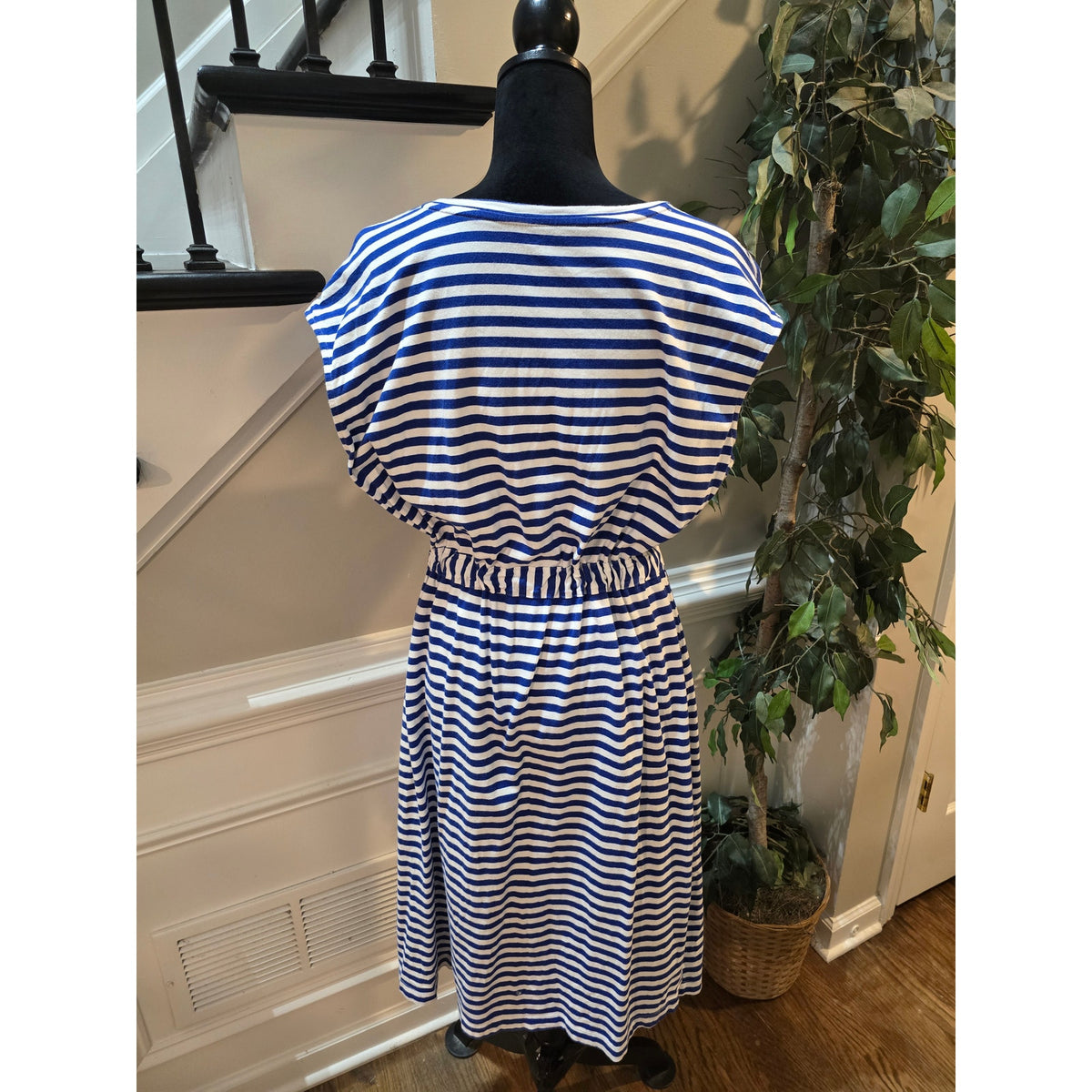 Sonoma Midi Dress Womens SZ 1X Blue/White Striped Tie-Waist Side Slit Round Neck