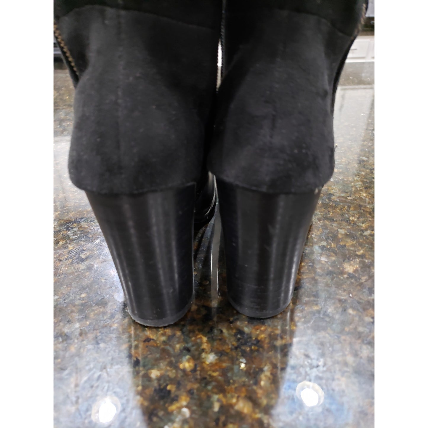 Leila Stone Tarah Boots Women Size 8 Black Leather Round Toe Block Heel Side Zip