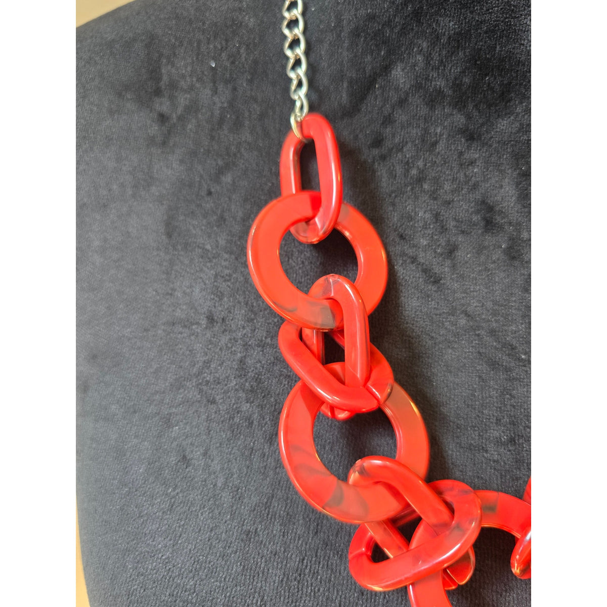 Red Orange Chunky Acrylic Link Chain Statement Necklace Silver Tone Fashion