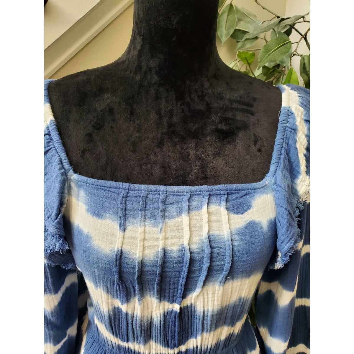 True Craft Women Blue & White Cotton Square Neck Long Sleeve Top Blouse Size XS