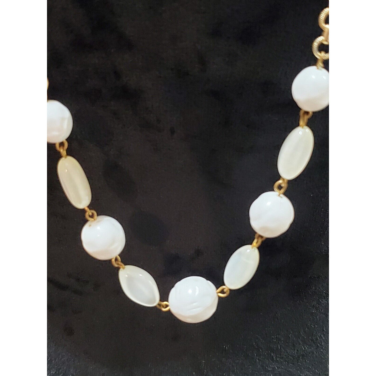 Women's Jumper Golden Eggshell Long Pearl Business Wear Stylish Necklace