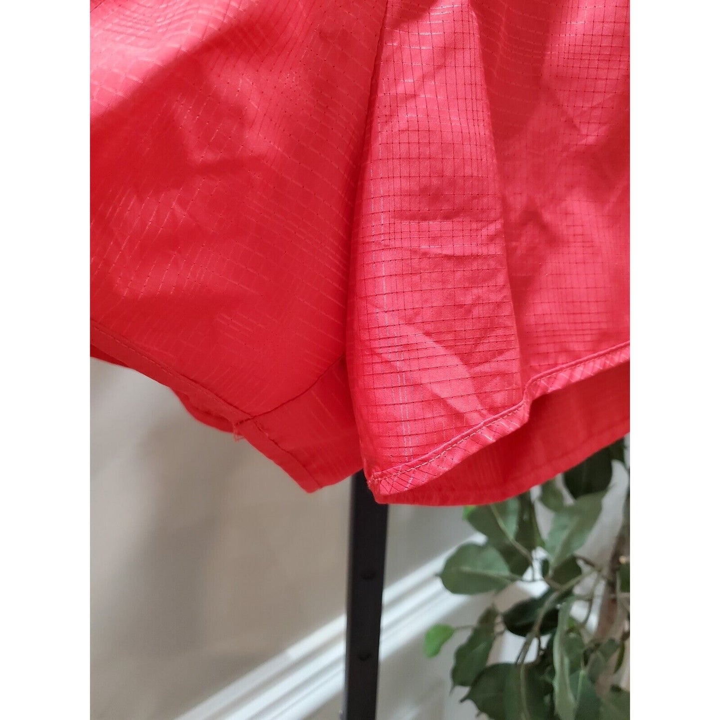 All in Motion Women's Red Polyester Casual Comfort Waist Active Wear Shorts S